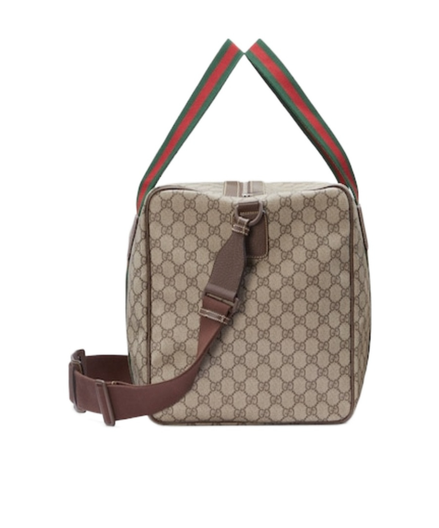 Gucci Logo Duffle Bag In Green