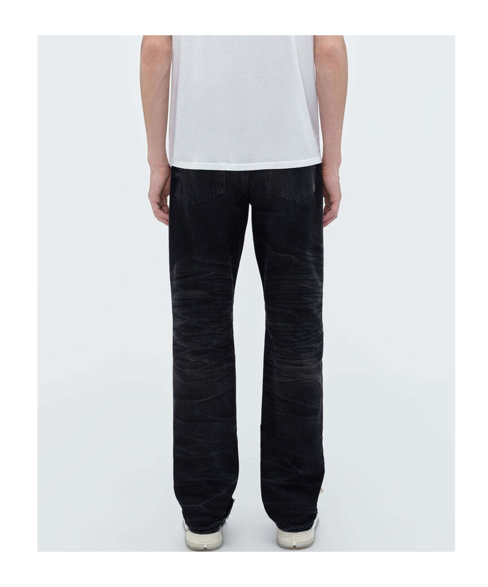 Amiri Straight Cut Loose Jeans In Black