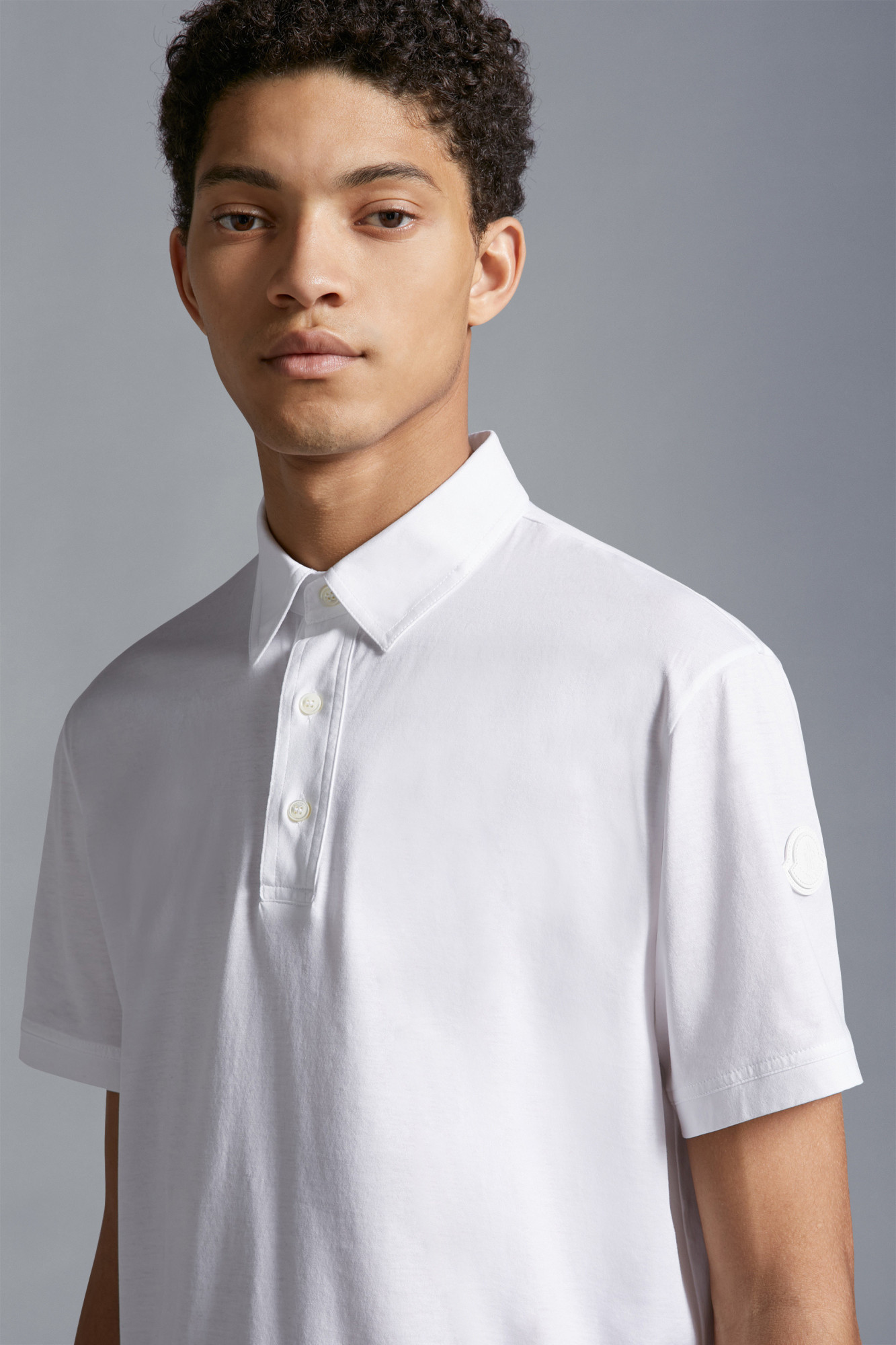 Moncler Logo-appliqué Cotton Polo Shirt In White