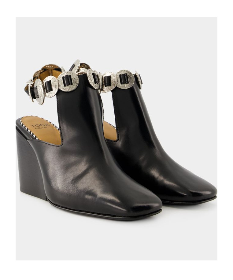 Toga Square-headed High Heels In Black