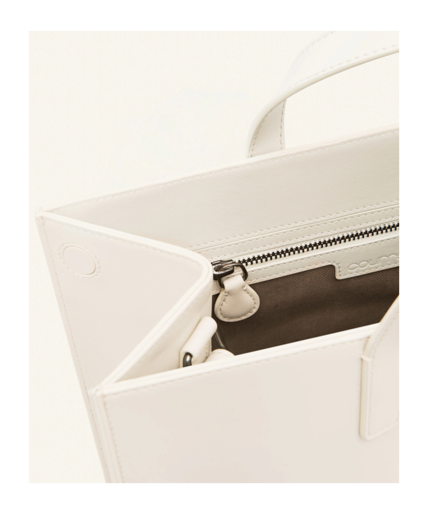 Courrèges Heritage Leather Tote Bag In White