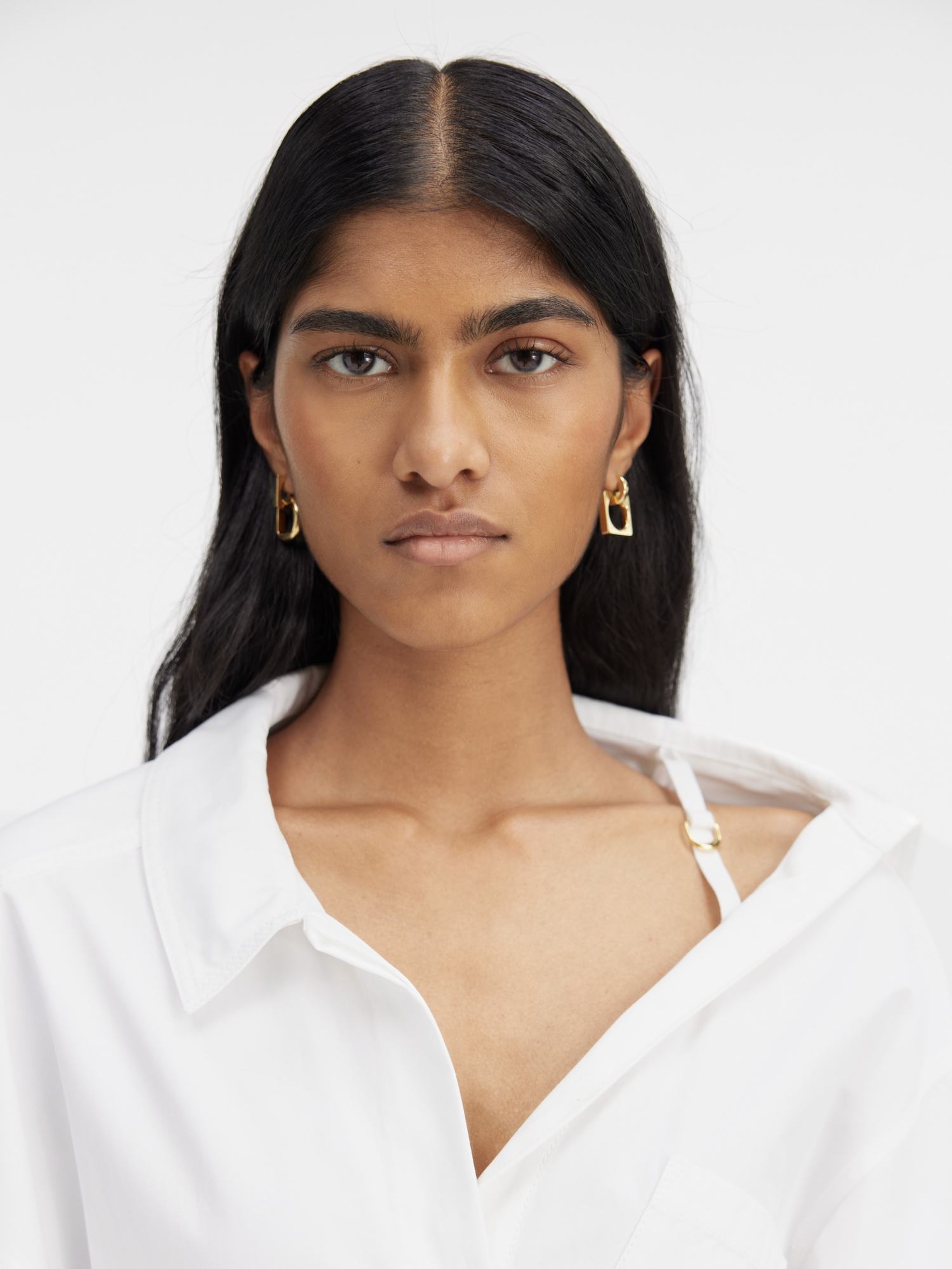 Jacquemus Les Sculptures Dropped Shoulder La Mini Robe Chemisier Dress In White
