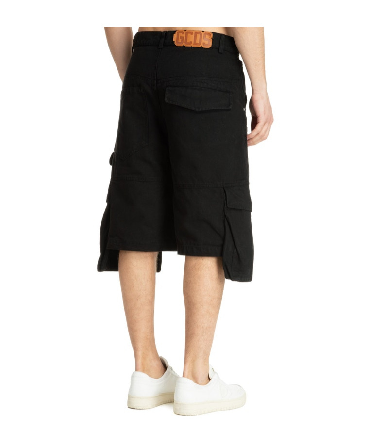 Gcds Cotton Bermuda Shorts With Belt Loops And Multiple Pockets In Black