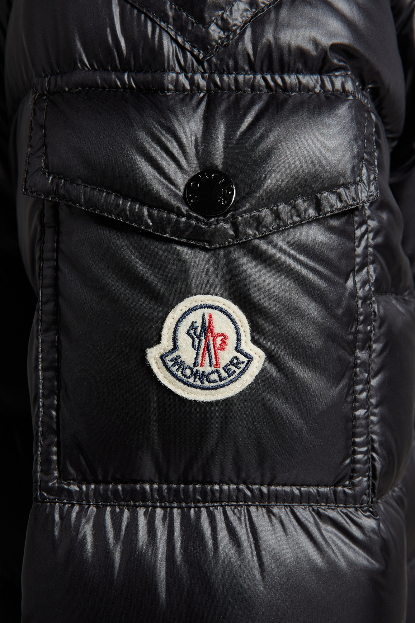 Moncler Bady Hooded Short Down Jacket Black In Black