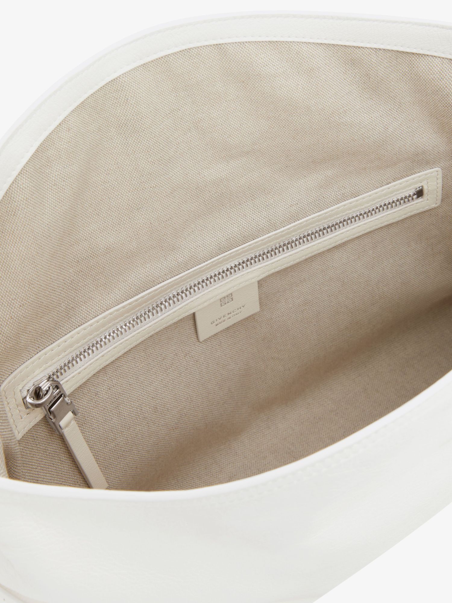 Givenchy Voyou Medium Shoulder Bag In Tumbled Leather In White