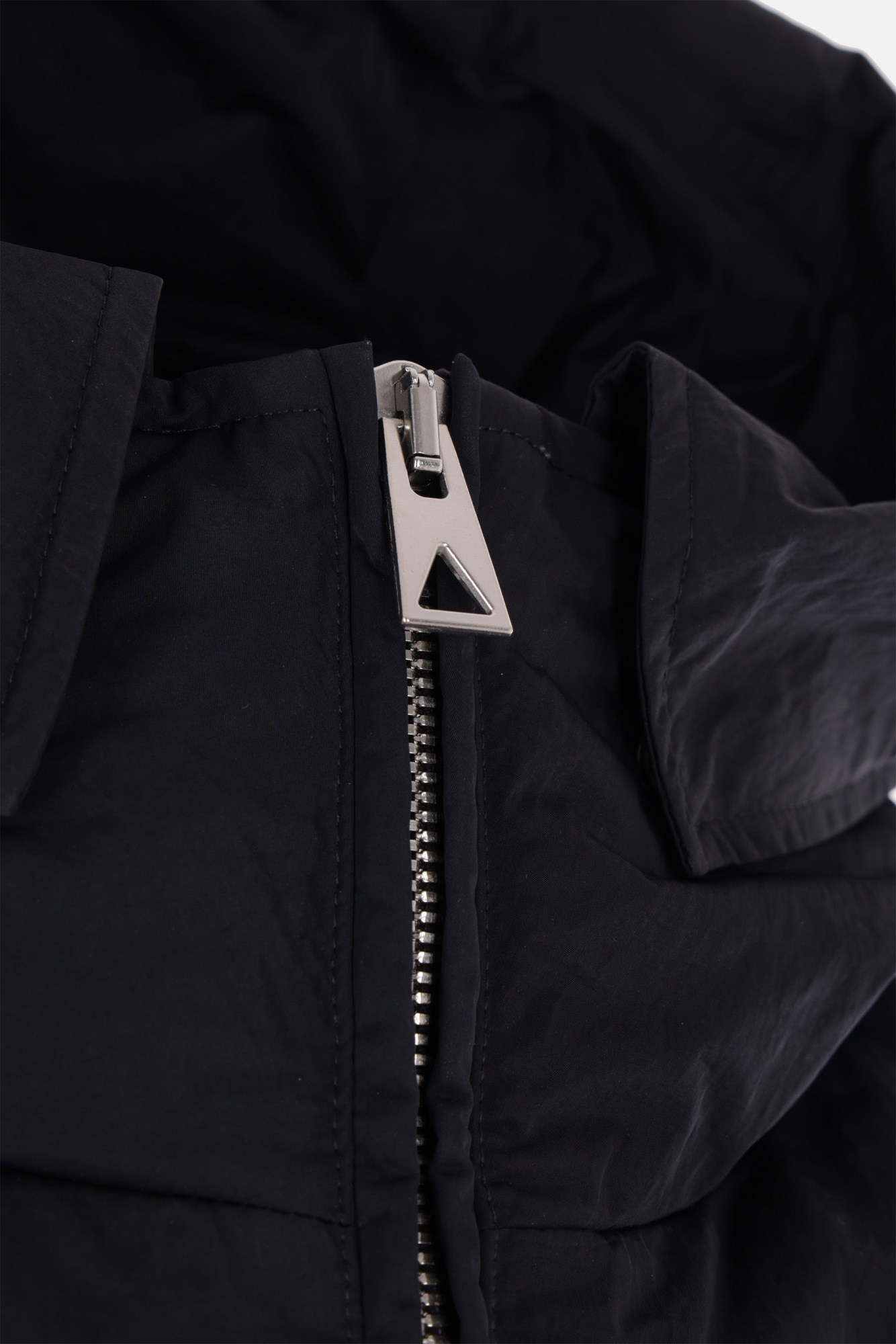 Bottega Veneta Men Down Jacket In Tech In Black