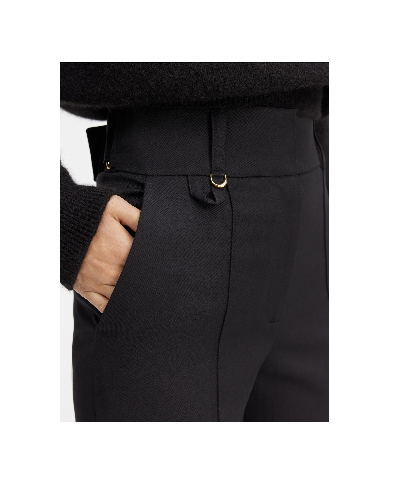 Jacquemus High-waisted Casual Pants In Black