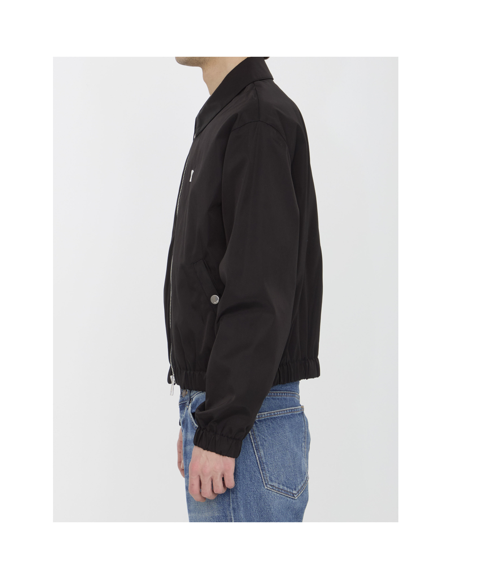 Ami Alexandre Mattiussi Ami Paris Long-sleeved Zipped Jacket In Black