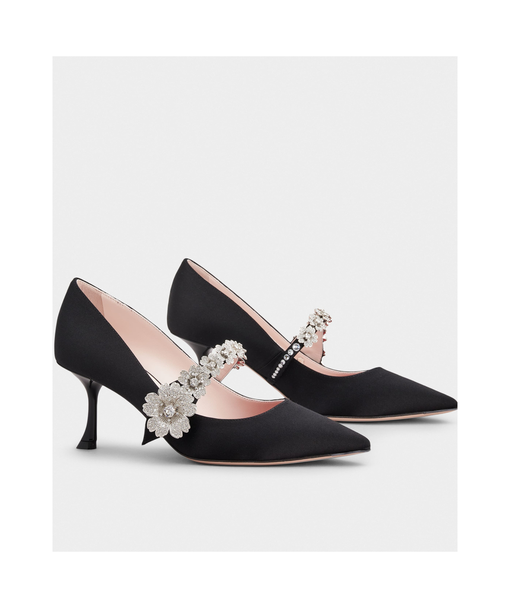 Roger Vivier Bouquet Drill-buckle High Heels In Black