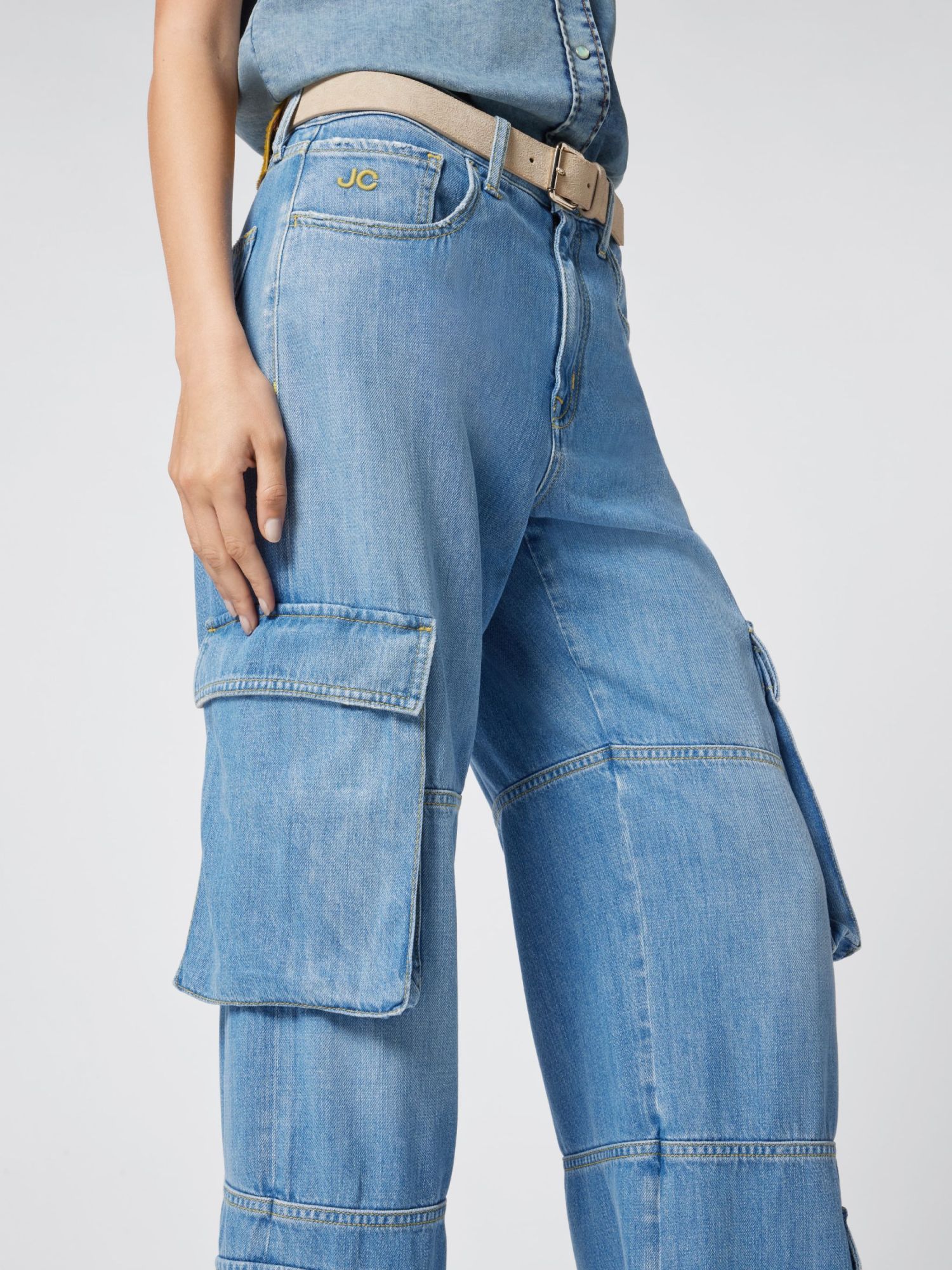 Jacob Cohen Light Blue Riri Relaxed Fit Cargo Jeans In Blue
