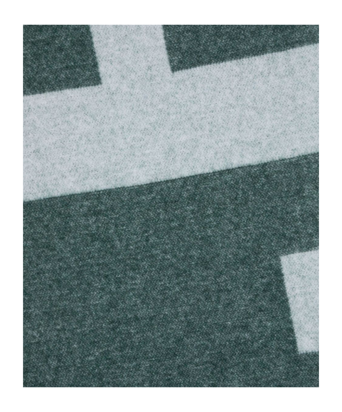 Apc Intarsia-knit Logo Scarf In Green