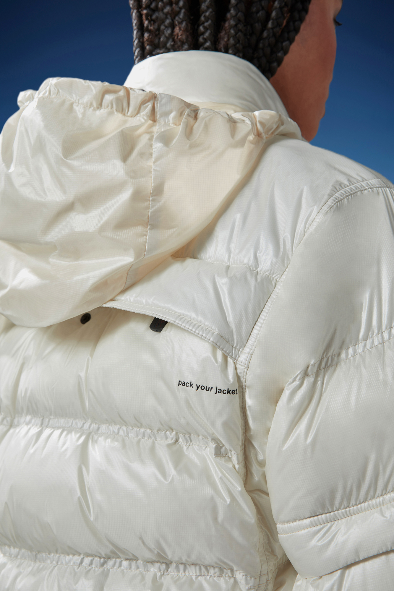 Moncler Grenoble 'mauduit' White Down Jacket With Logo Patch On The Sleeve In Tech Fabric Woman In White