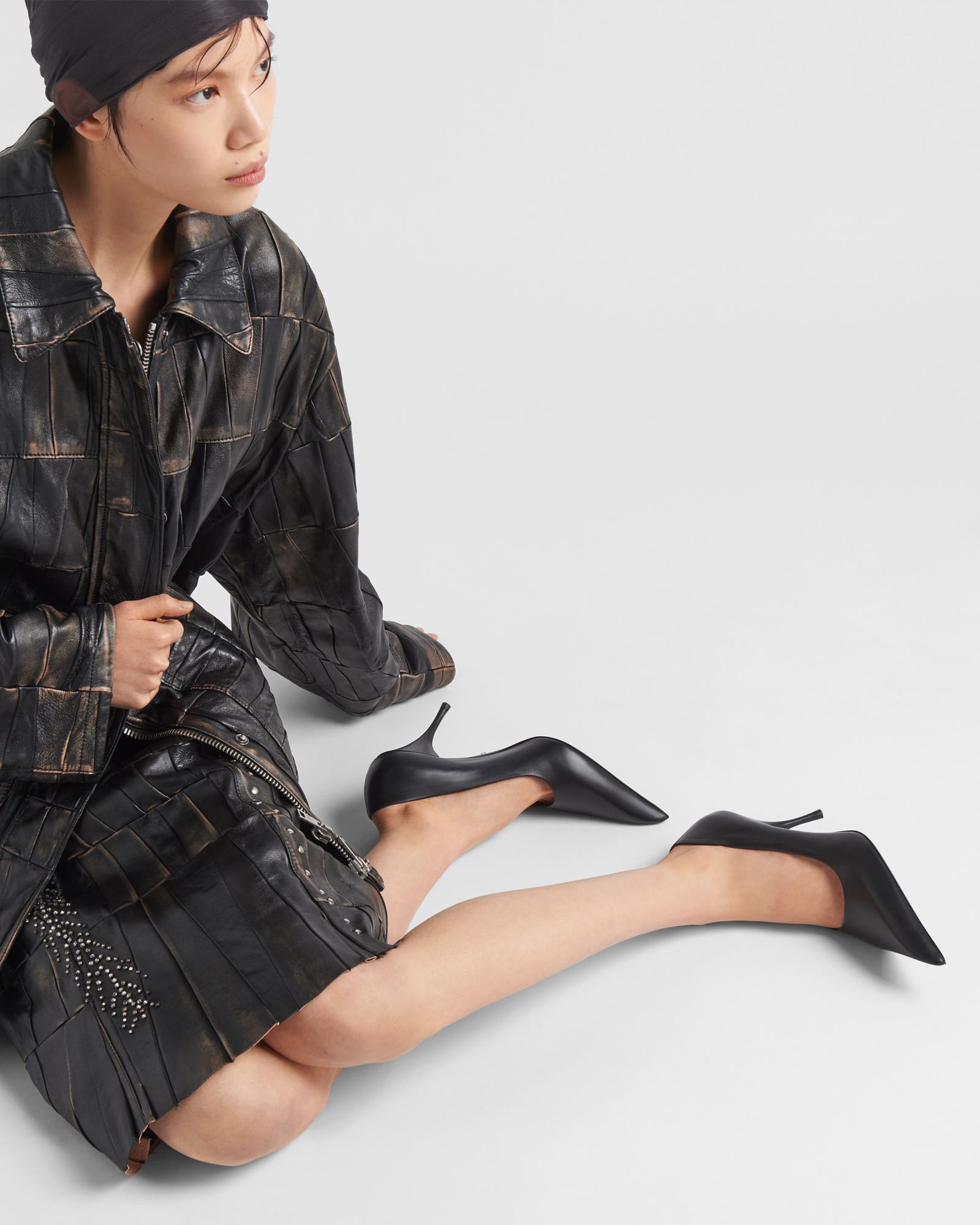 Prada 85 Pointed-toe Calf Leather Pumps In Black
