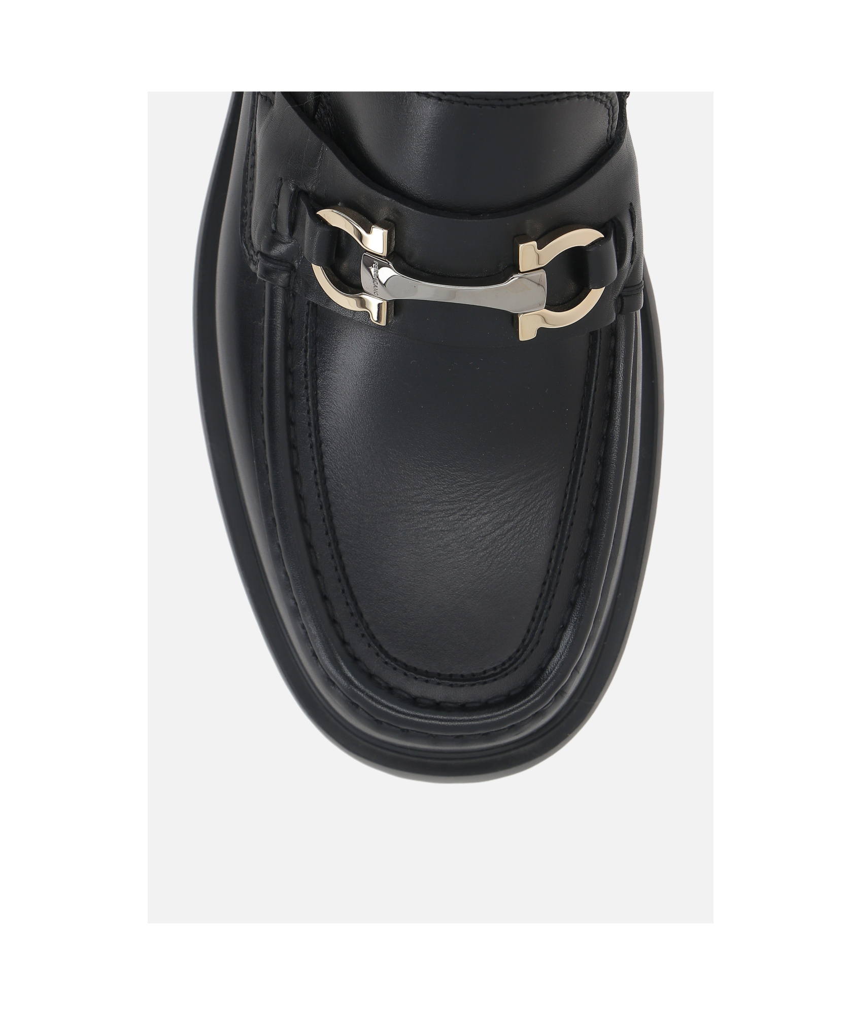 Ferragamo Elegant Douglas Loafers With Iconic Embellishment In Black