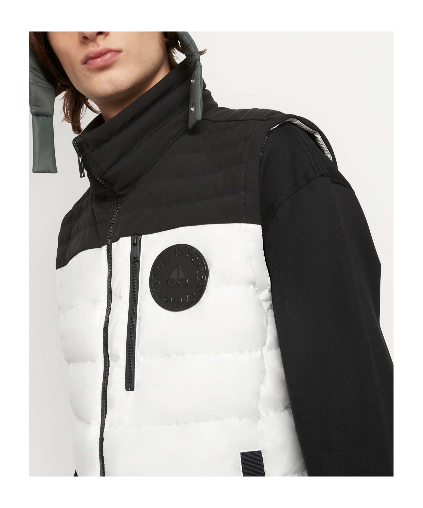 Moose Knuckles Down Vest With Standing Neck In White