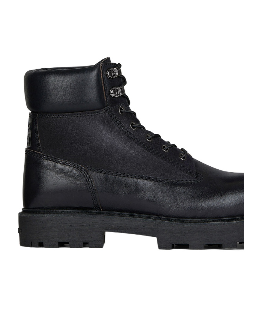 Givenchy Men's Storm Lace-up Boots In Black
