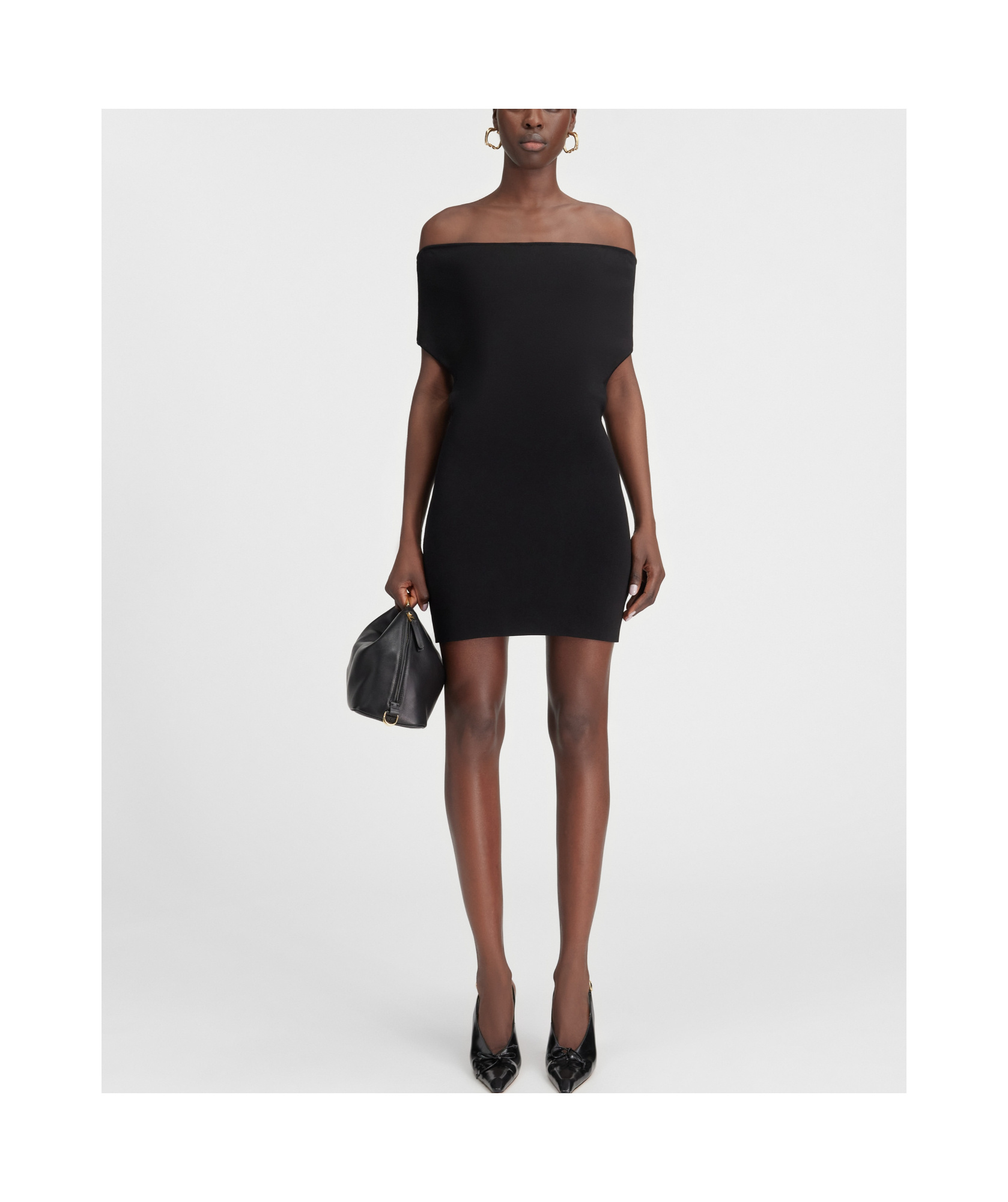 Jacquemus Off-the-shoulder Short Dress In Black