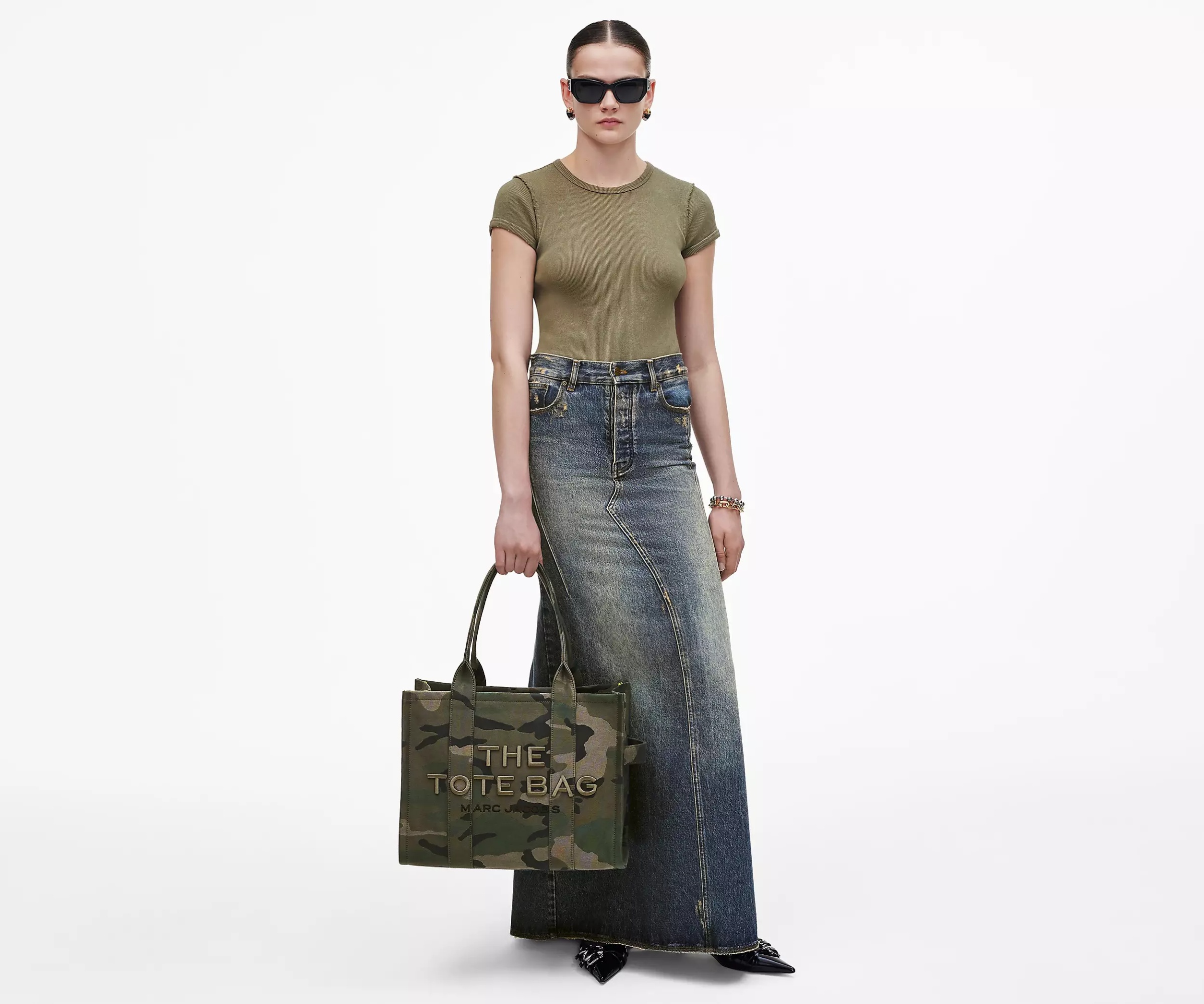 Marc Jacobs Camouflage Jacquard Medium Tote With Versatile Carrying Options In Black