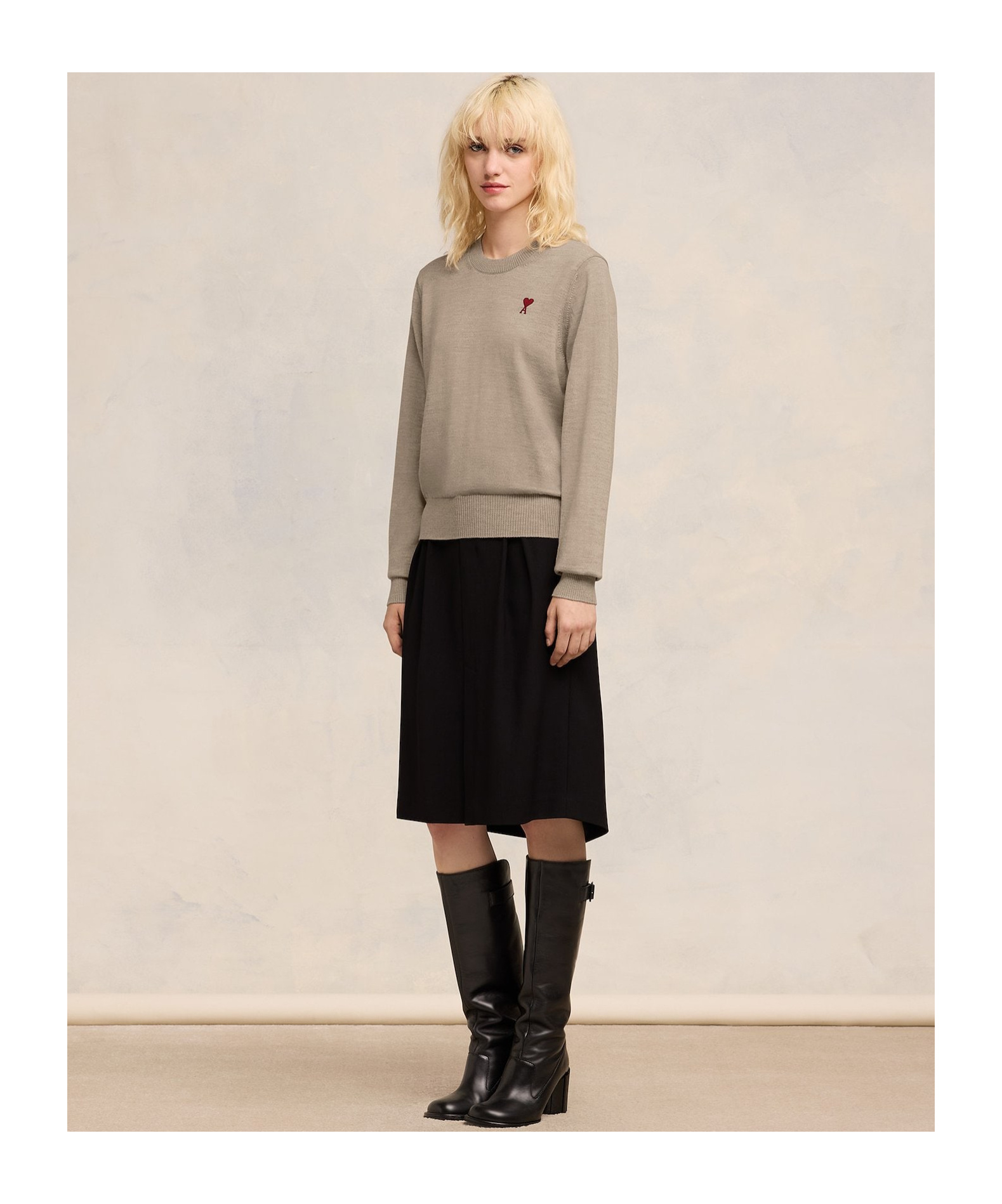 Ami Alexandre Mattiussi Logo Sweater In Nude