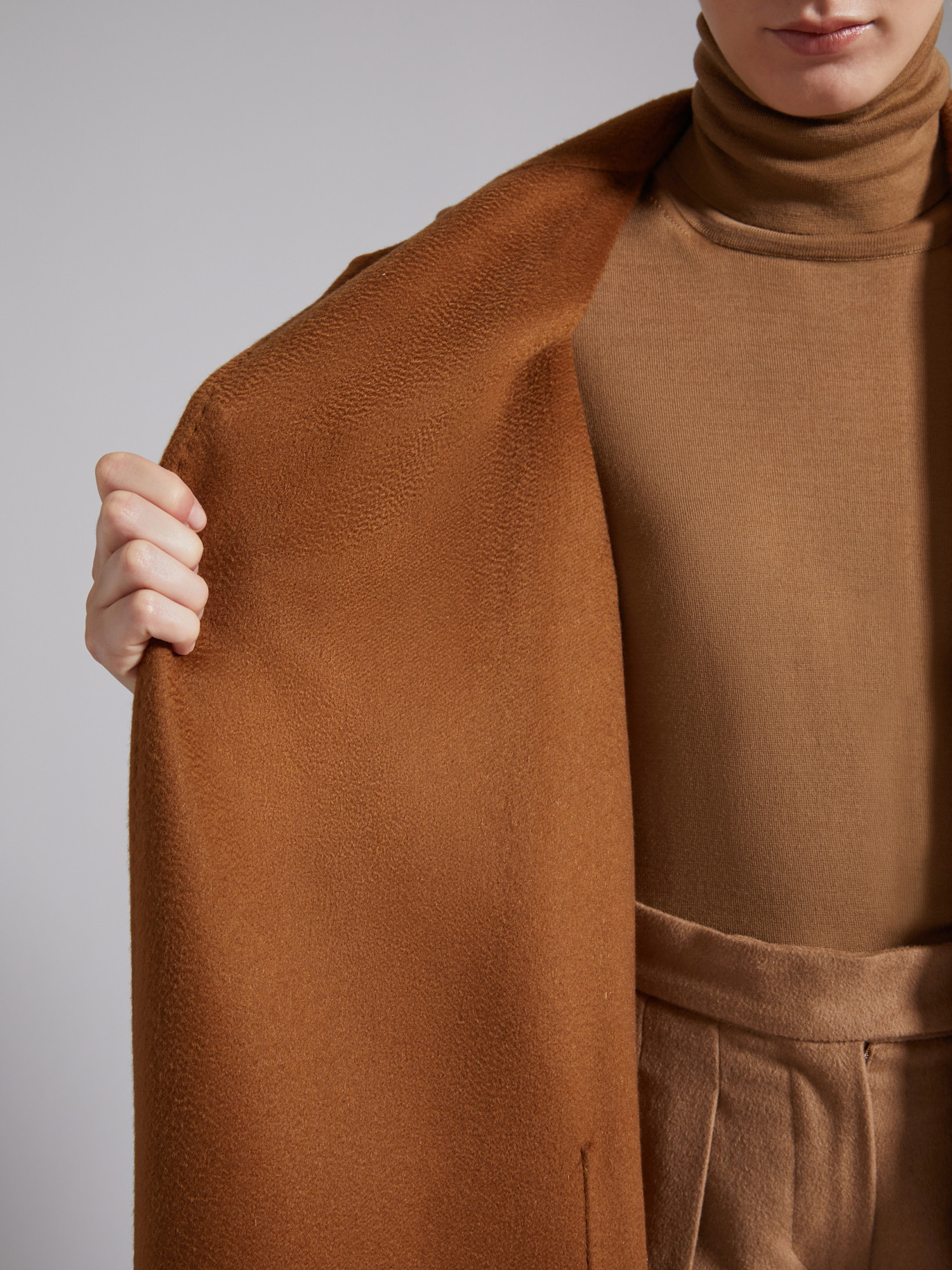 Max Mara Ludmilla Belted Cashmere Coat In Brown