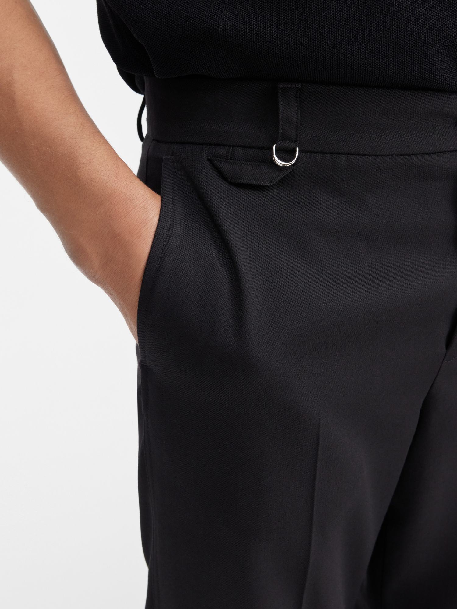 Jacquemus Belt Ring Casual Pants In Black