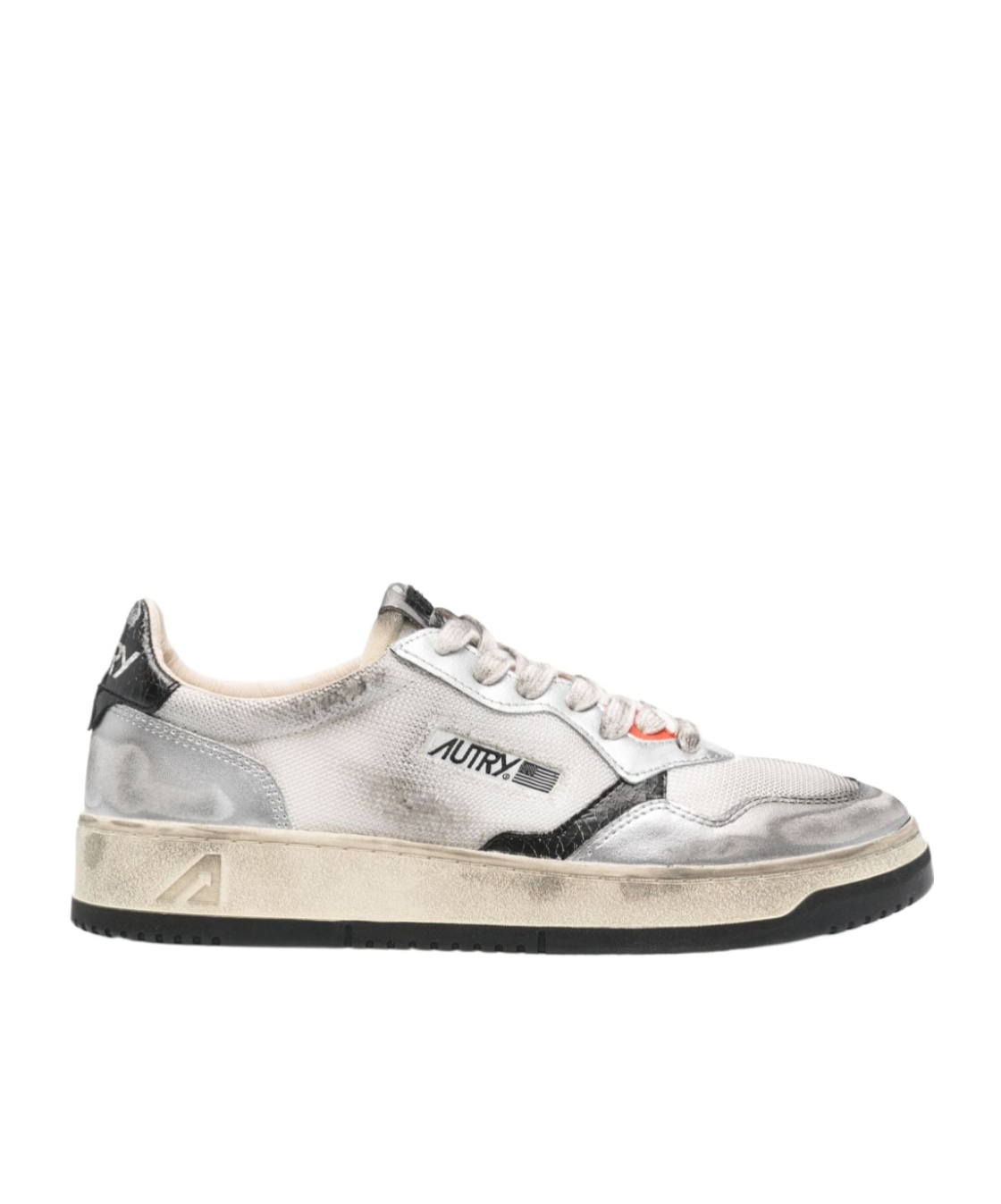 Autry Medalist Super Vintage Low Sneakers In White