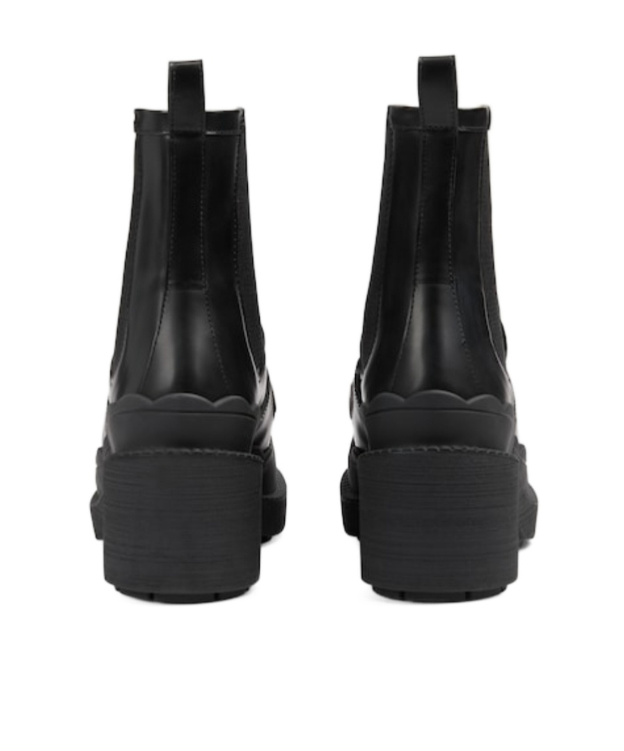 Gucci 60mm Logo-lettering Leather Boots In Black