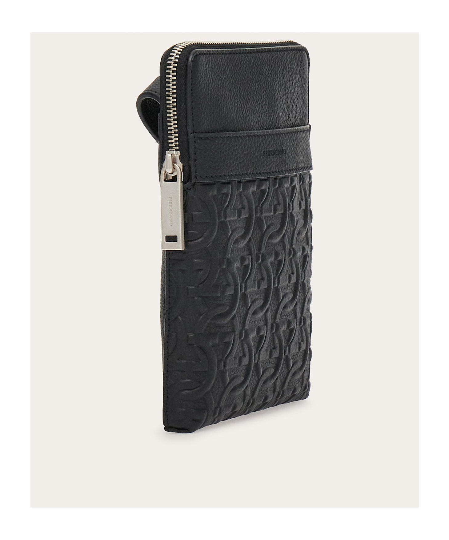Ferragamo Gancini Zipper Shoulder Bag In Black