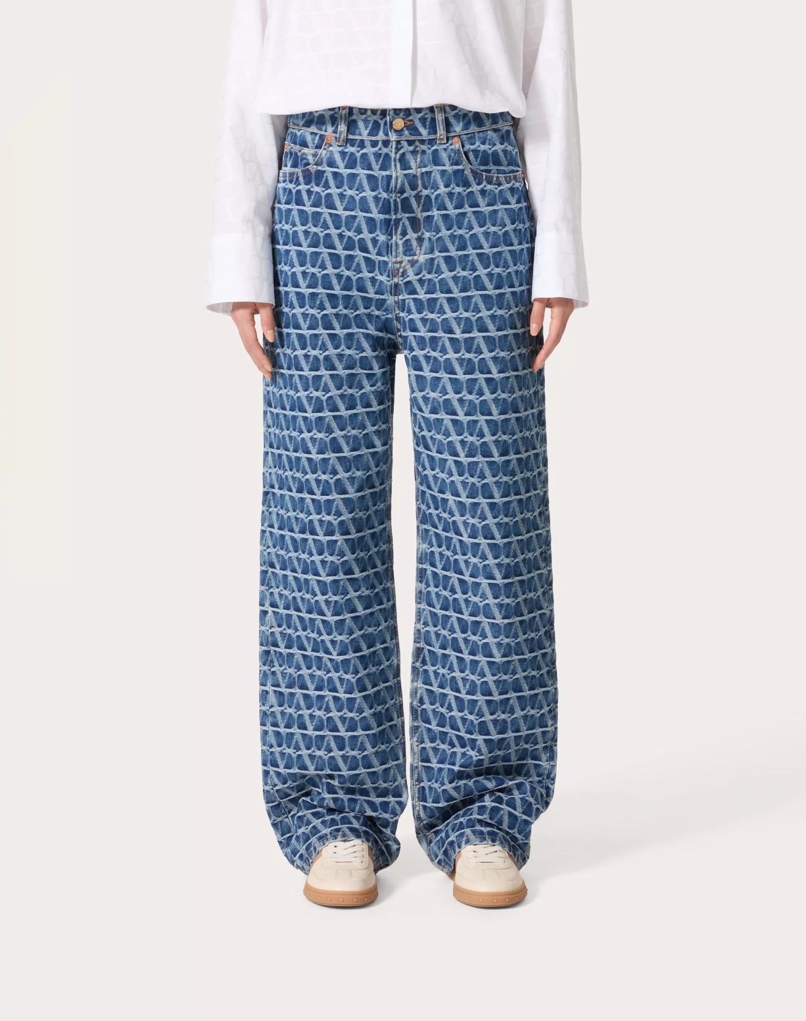 Shop Valentino Toile Iconographe Denim Trousers In Blue