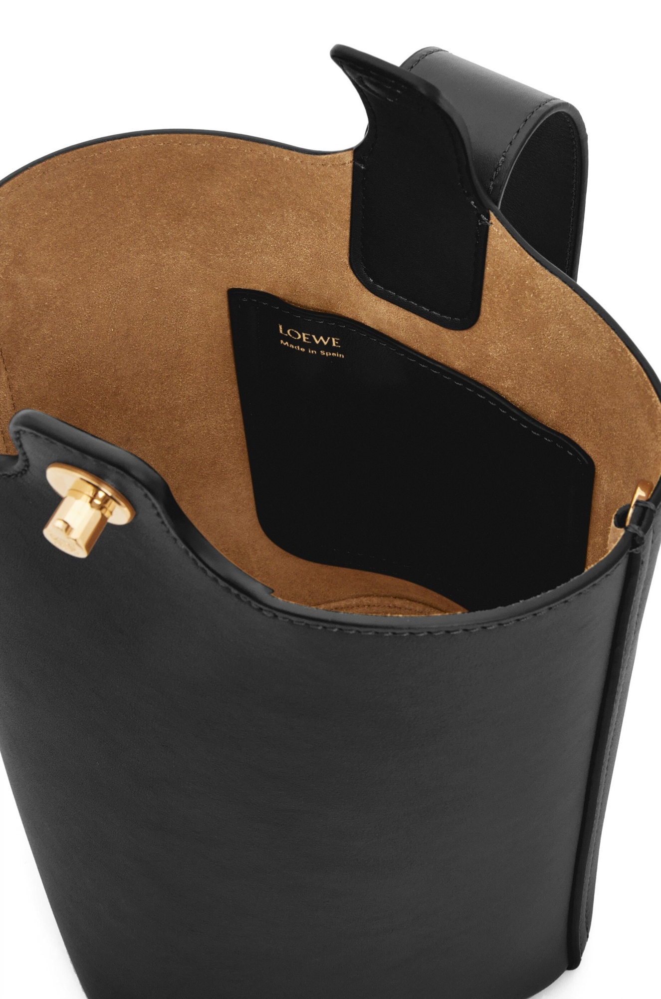 Loewe Burgundy Colour Calfskin Pebble Bucket Medium Bag In Black