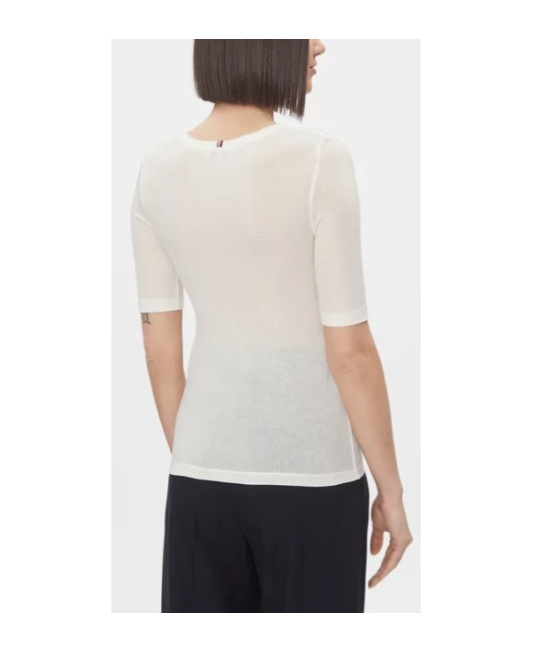 Tommy Hilfiger T-shirt With Round Neck And Short Sleeves In White