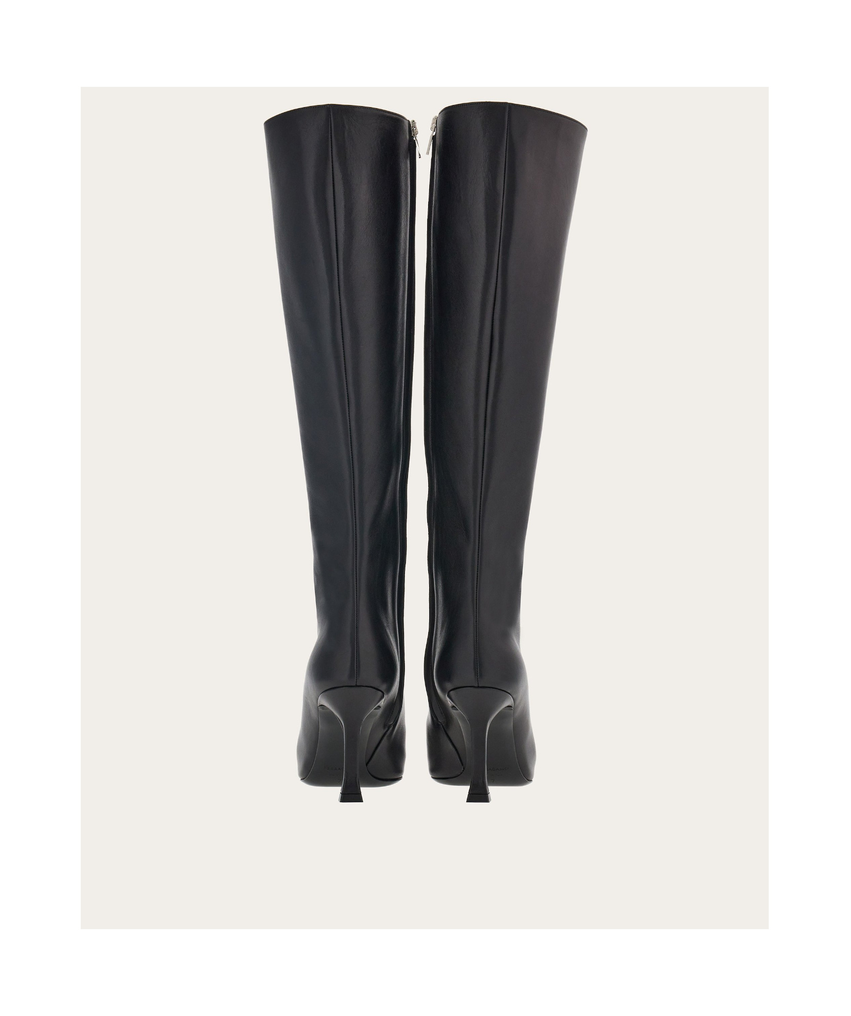 Ferragamo Pointed Boots In Black
