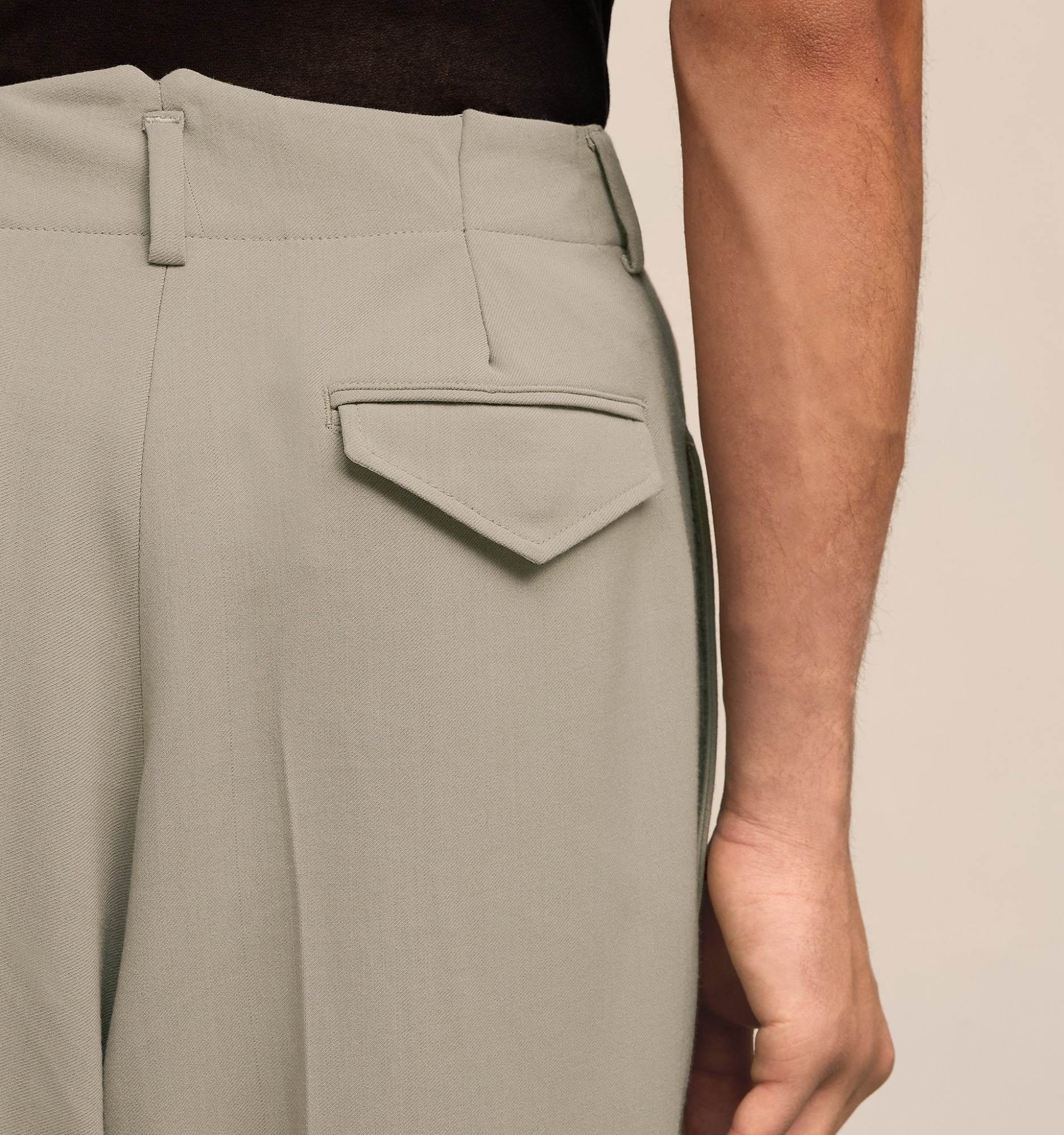 Shop Ami Alexandre Mattiussi Ami Front Pleated Bermuda Shorts In Nude