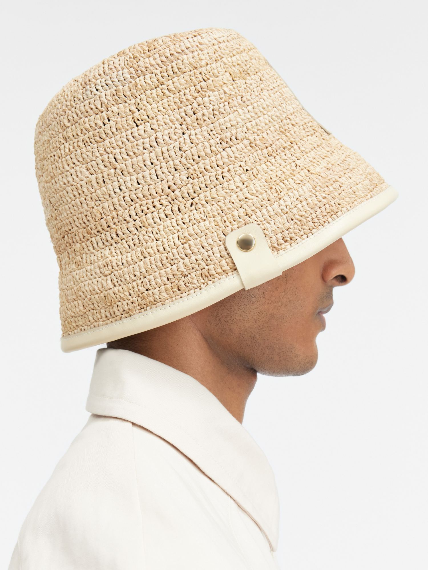 JACQUEMUS JACQUEMUS LE BOB SOLI BUCKET HAT