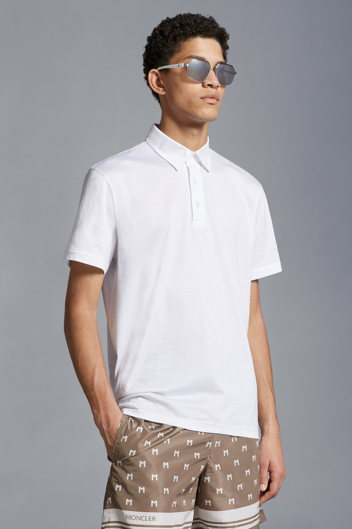 Moncler Logo-appliqué Cotton Polo Shirt In White