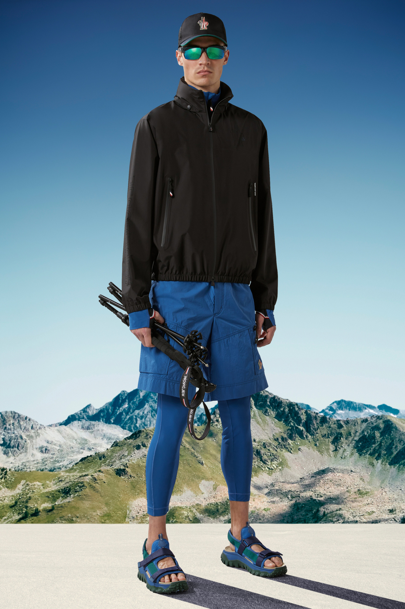 Moncler Coupe-vent Vanoise En Jacquard Monogramme In Black