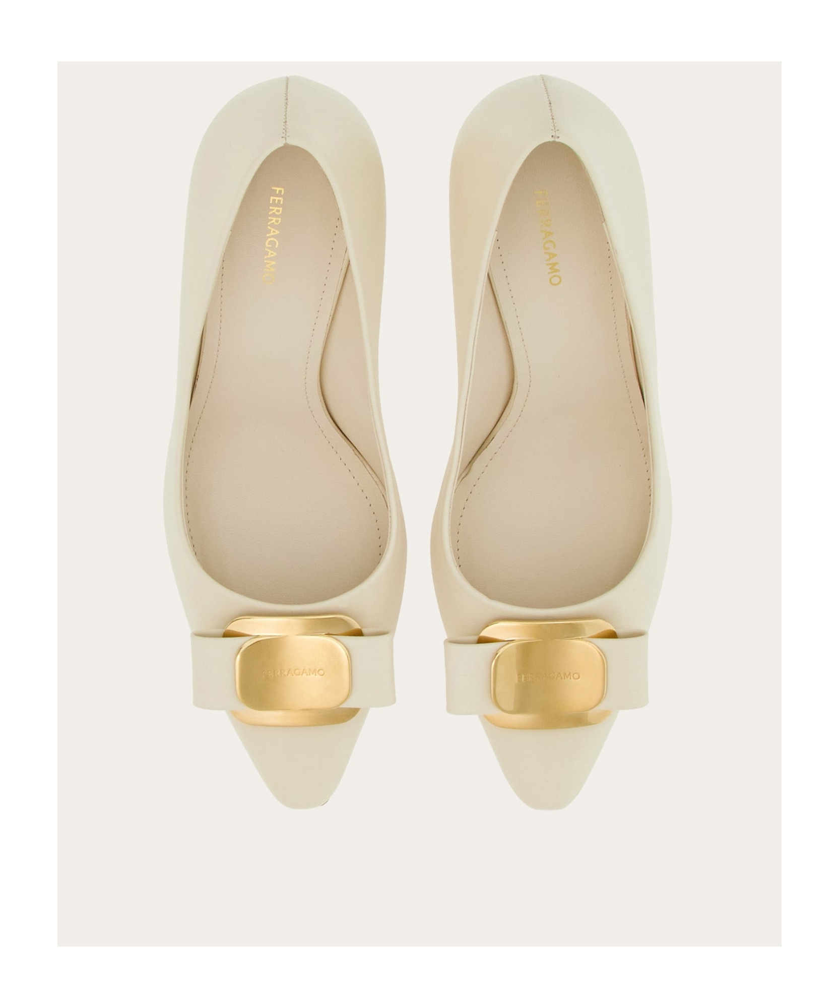 Ferragamo Logo High Heels In Nude