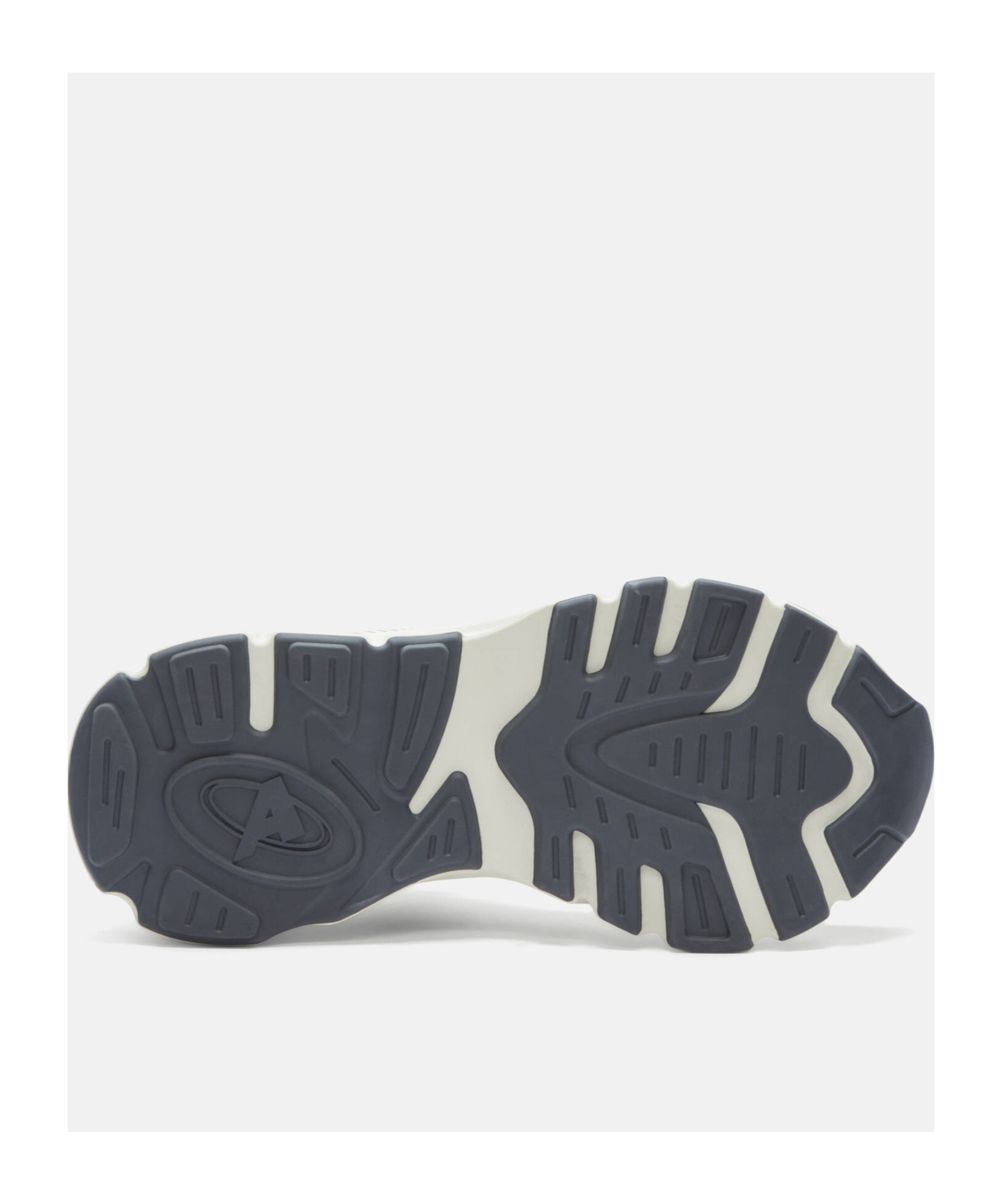 Axel Arigato Marathon Runner Panelled Sneakers In White