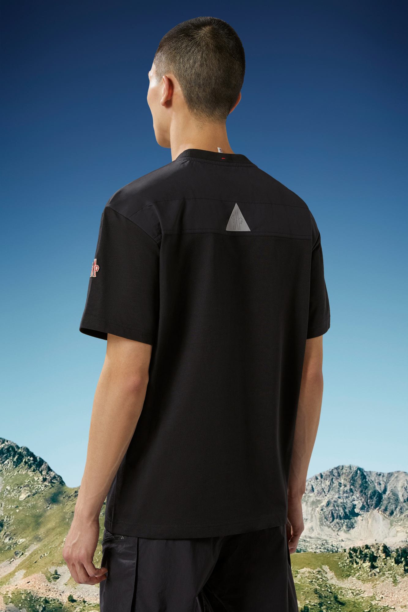 Moncler Logo-patch Cotton T-shirt In Black