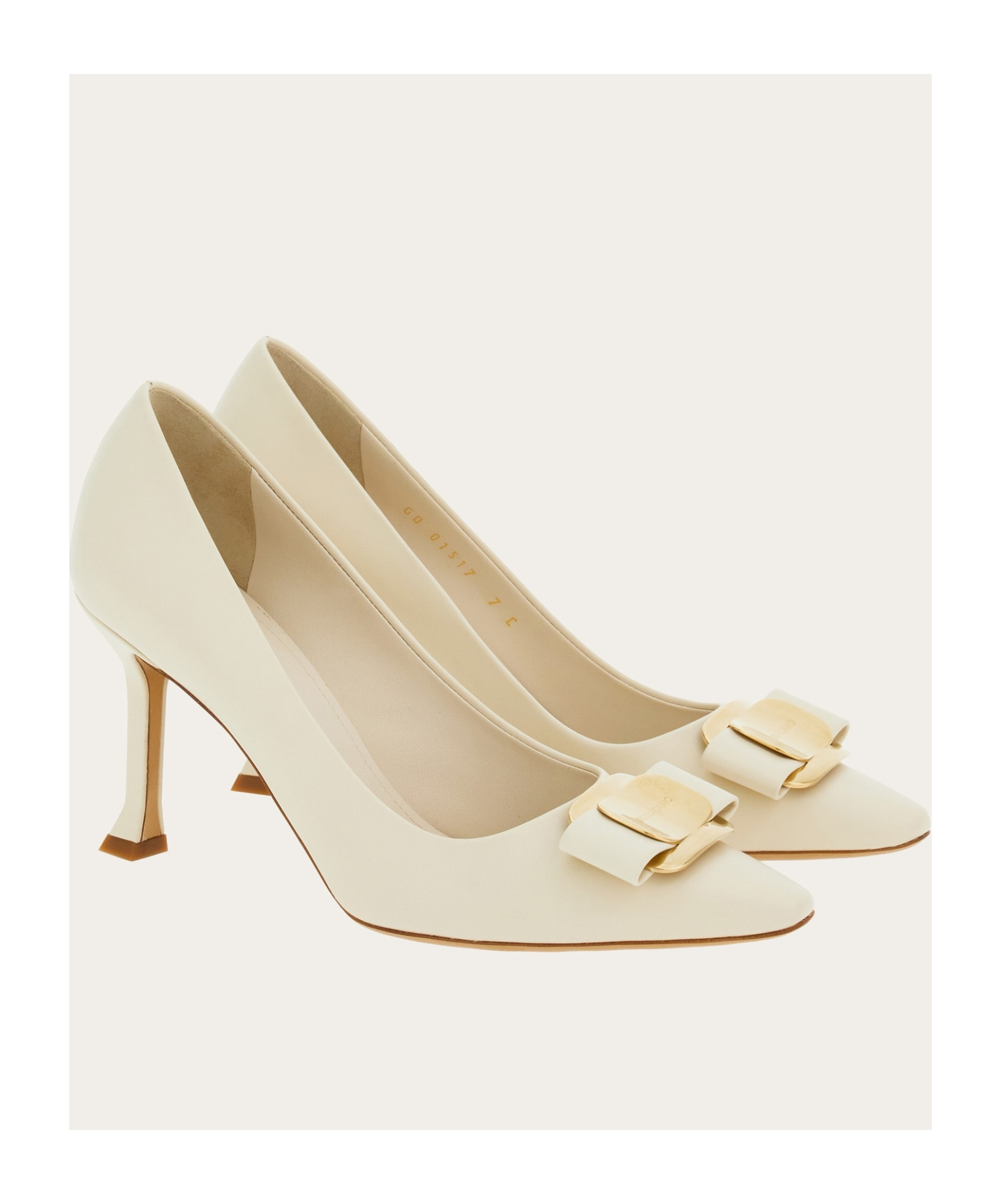 Ferragamo Logo High Heels In Nude