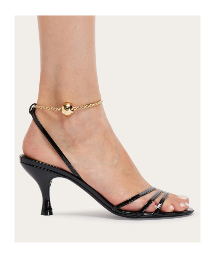 Ferragamo Salvatore Cable-link Chain Open-toe Sandals In Black