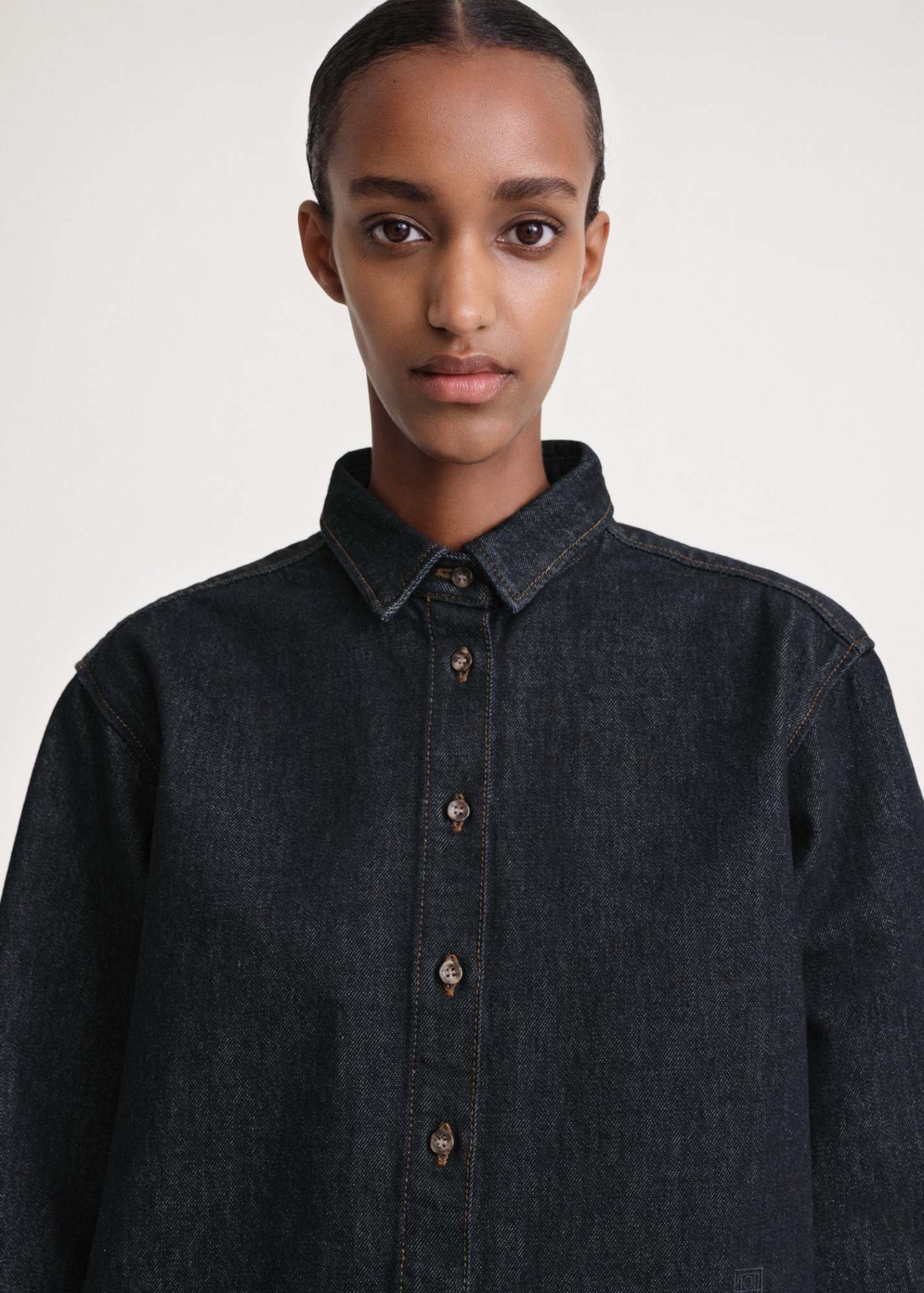 Totême Long-sleeved Denim Shirt In Black