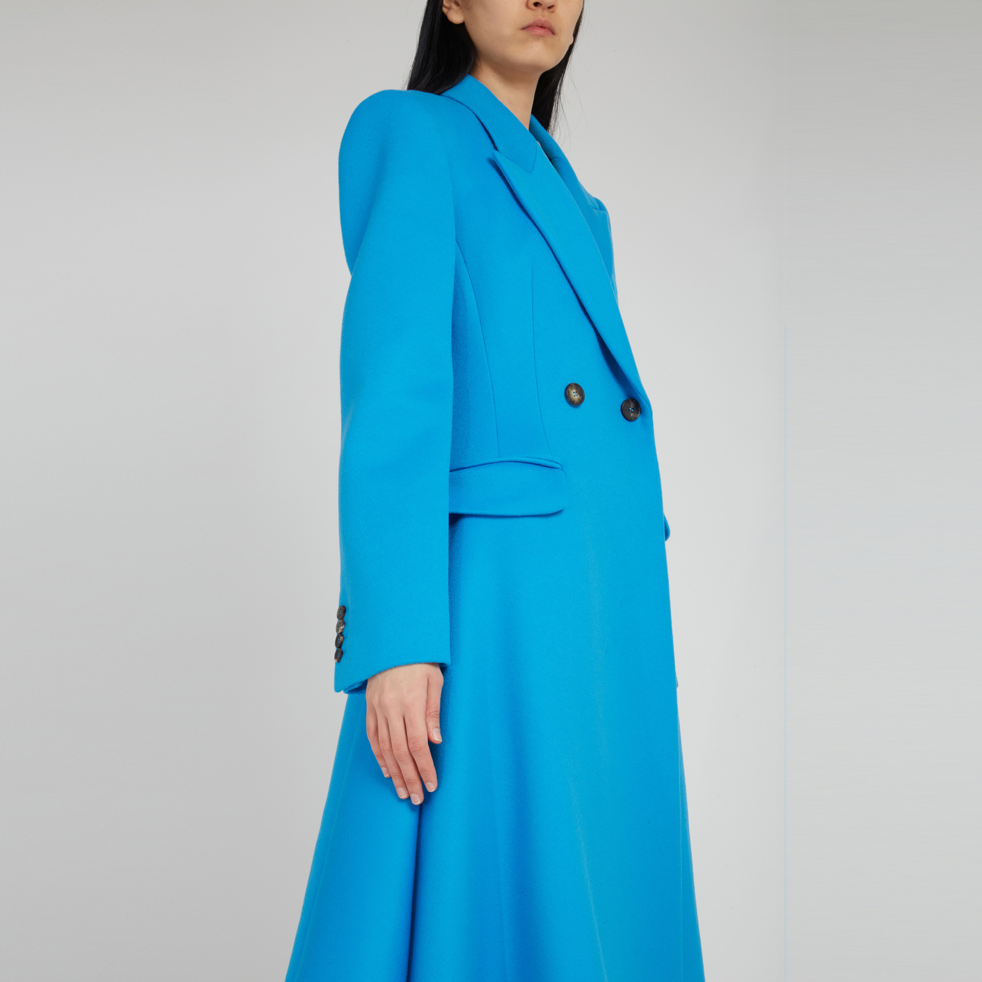 Alexander Mcqueen Long-sleeved Lapel Coat In Blue