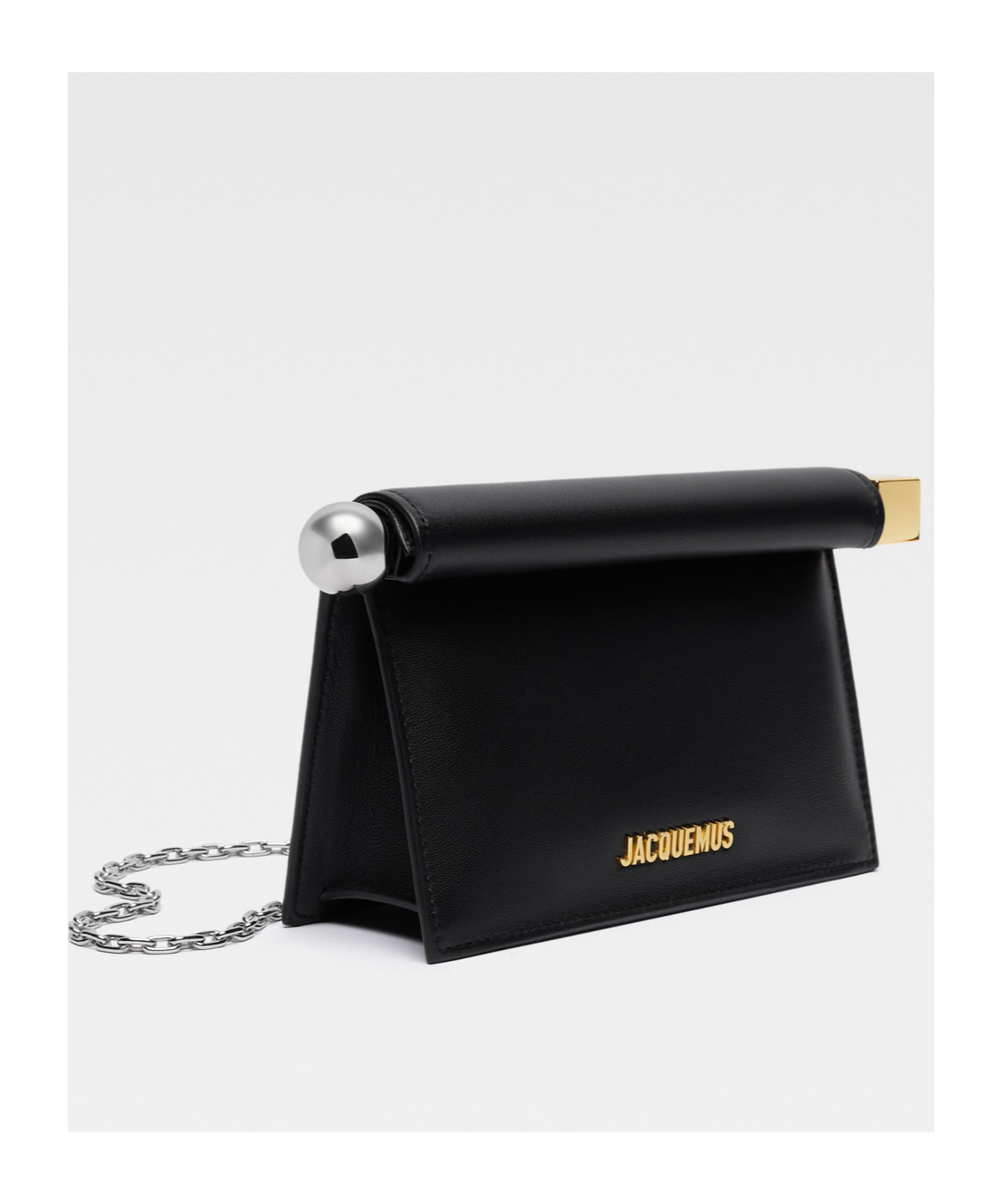 Jacquemus Women La Petite Pochette Rond Carre Nappa Leather Clutch Bag In Black