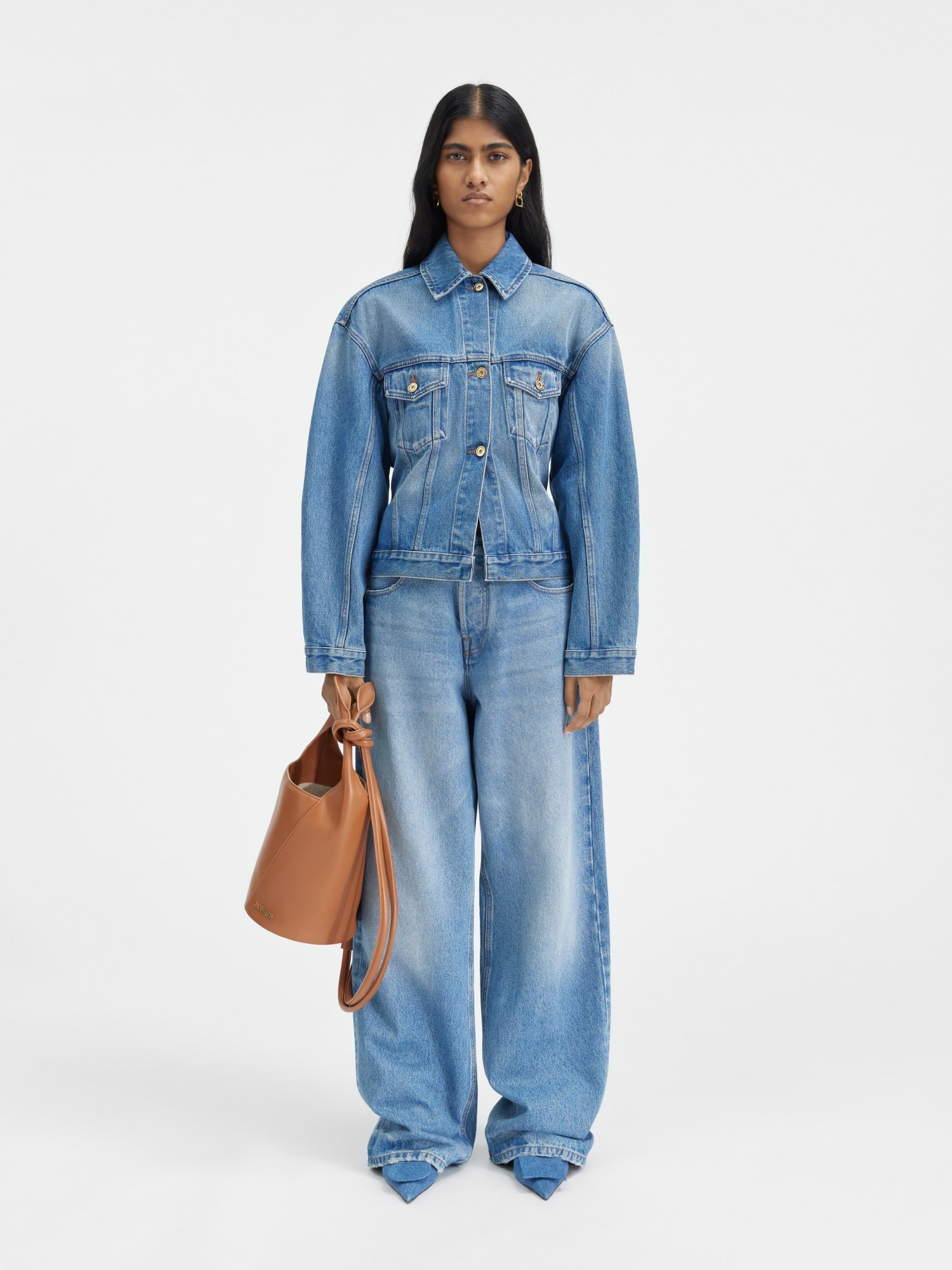 Jacquemus Long-sleeved Denim Jacket In Blue