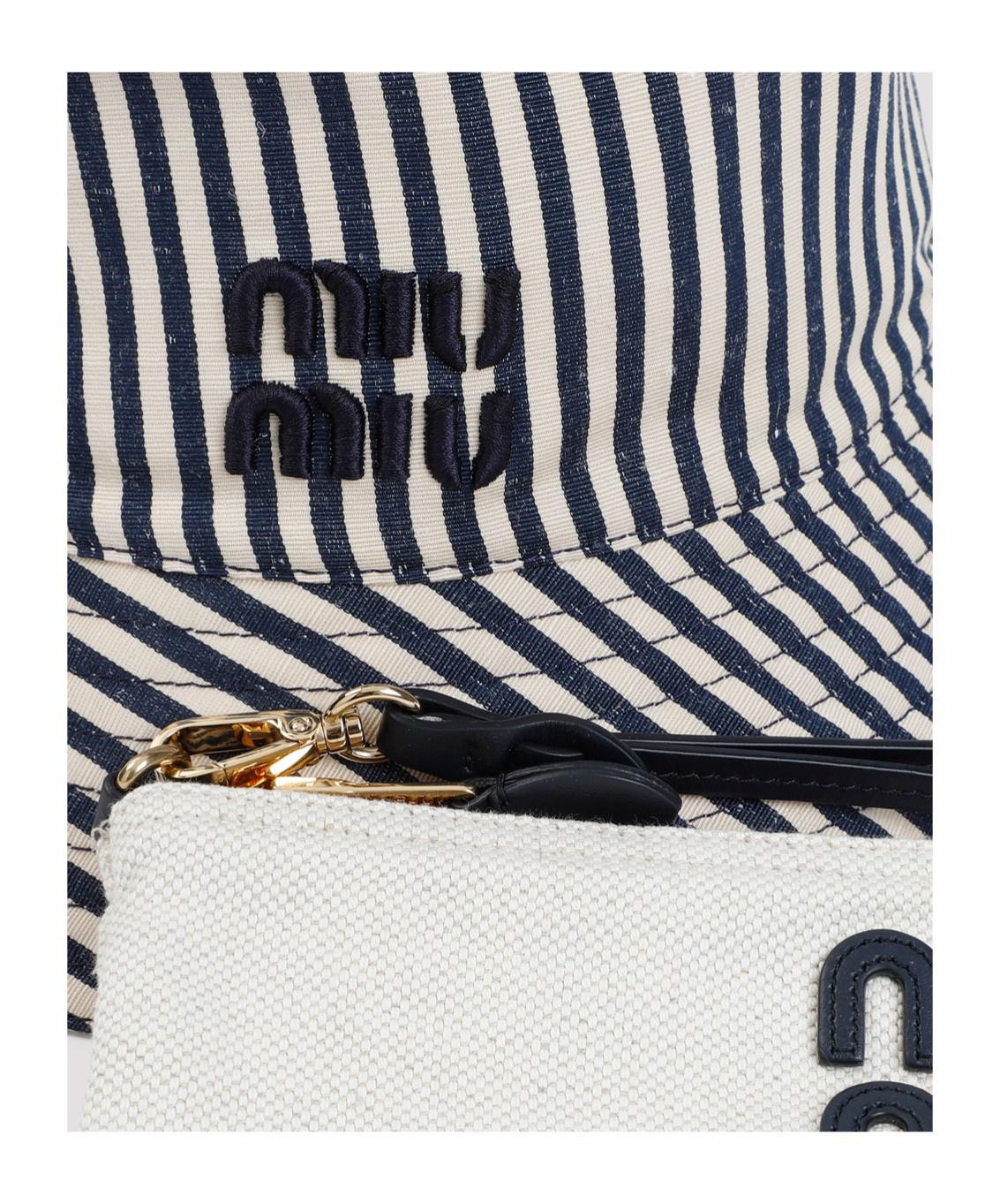Miu Miu Reversible Hat With Pouch In Black