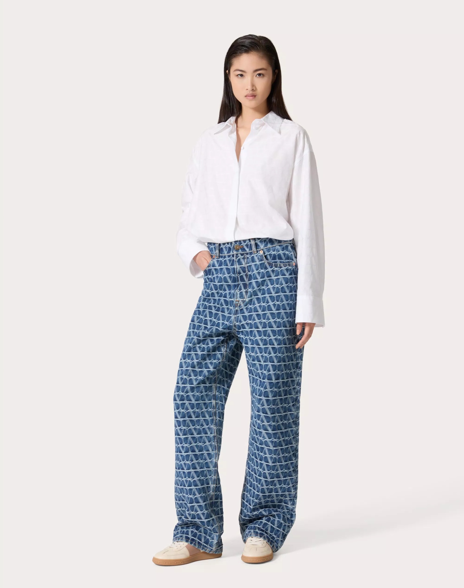 Shop Valentino Toile Iconographe Denim Trousers In Blue