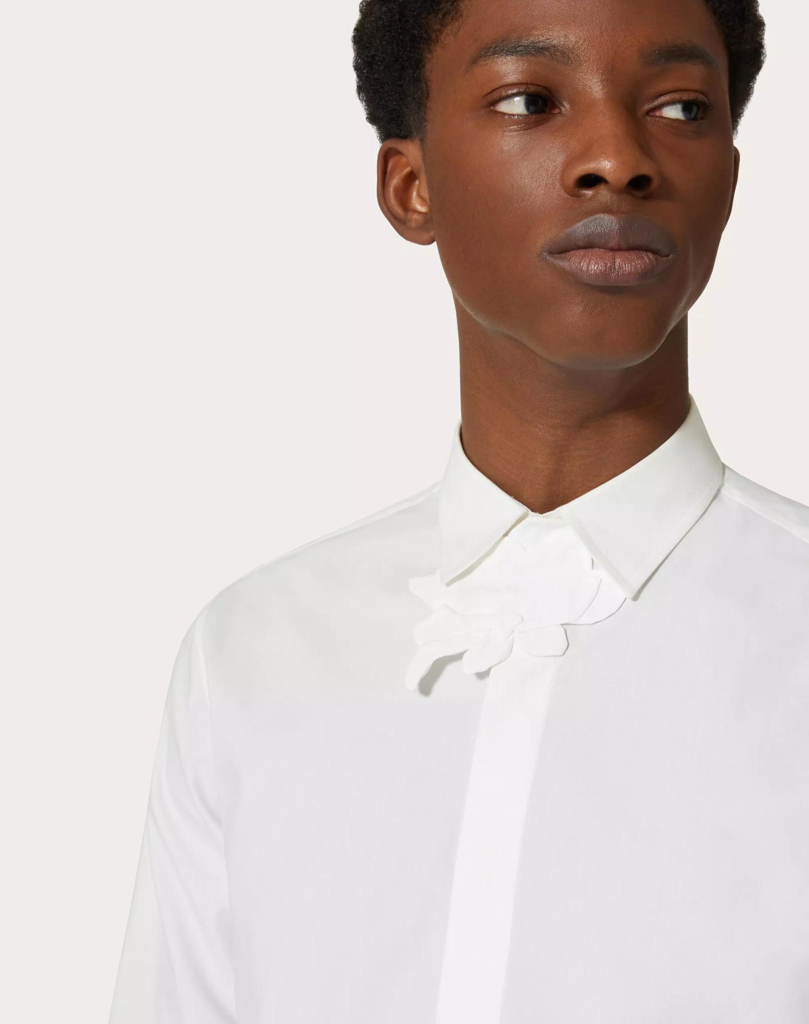 Valentino Long-sleeved Shirt In Cotton Poplin With Flower Patch In White