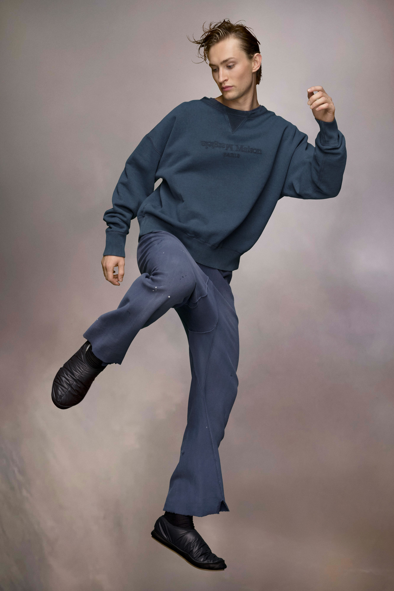 MAISON MARGIELA MAISON MARGIELA REVERSE LOGO SWEATSHIRT