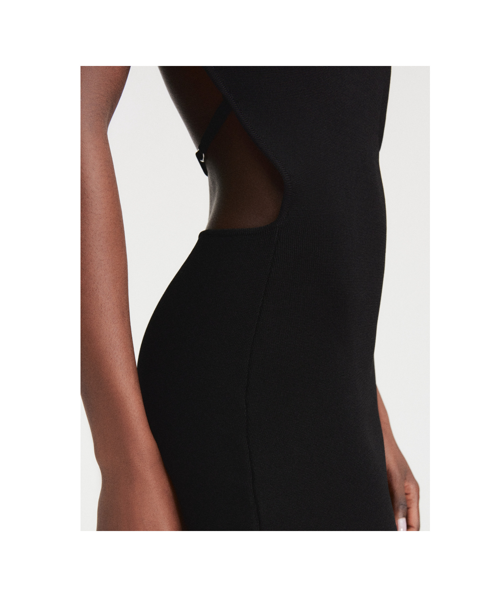 Jacquemus Off-the-shoulder Short Dress In Black